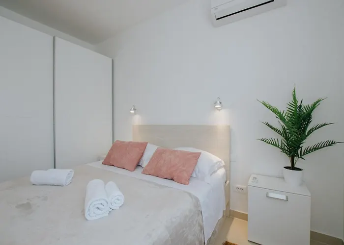 Apartman Luxury Di *